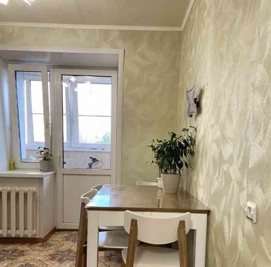 Сдаю однокомнатную квартиру 37.0 м² этаж 4/10 город Донецк, Ворошиловский район Донецк