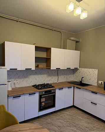 Сдается двухкомнатная квартира, Ленинский проспект, Цирк Донецк