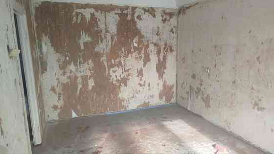 Продам 1 ком 2-я Бирюзова Донецк