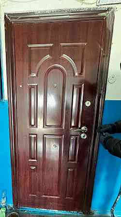 Продам 1 ком 2-я Бирюзова Донецк