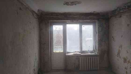 Продам 1 ком 2-я Бирюзова Донецк