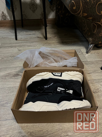 Продам новые кроссовки Макеевка - изображение 2