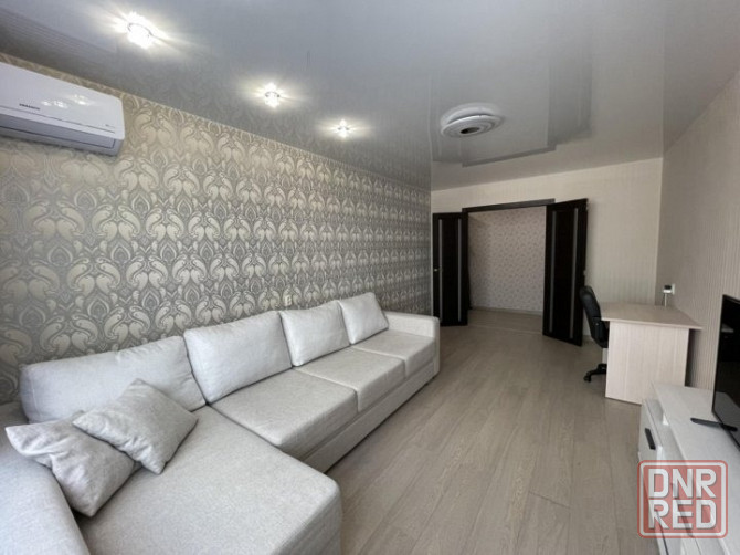 Сдаю светлую и теплую 2-х комн. квартиру в Калининском р-не Донецк - изображение 1