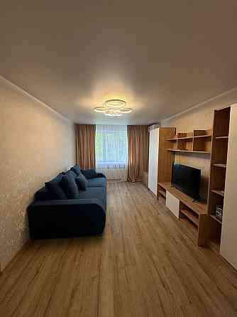 Сдается двух комнатная квартира по адресу по ул.Шекспира (Рядом Кинотеатр Звездочка) Донецк