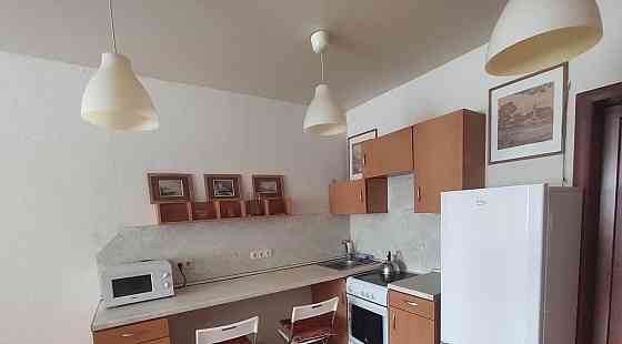 Сдается на длительный срок чистая, светлая квартира с простым ремонтом в Ворошиловском районе Донецк