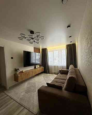 Сдается 3-комнатная в Калининском районе. Ресторан Усадьба Донецк