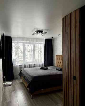 Сдается 3-комнатная в Калининском районе. Ресторан Усадьба Донецк