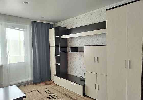 Сдаю двухкомнатную квартиру 52.0 м² этаж 5/9 город Донецк, Калининский район, Мед Институт Донецк