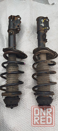 Продам передние стойки на хендай Макеевка - изображение 3