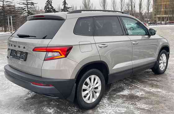 Skoda Karoq 2021 рейсталинг хоккей едитион полная комплектация вся в родном окрасе Донецк
