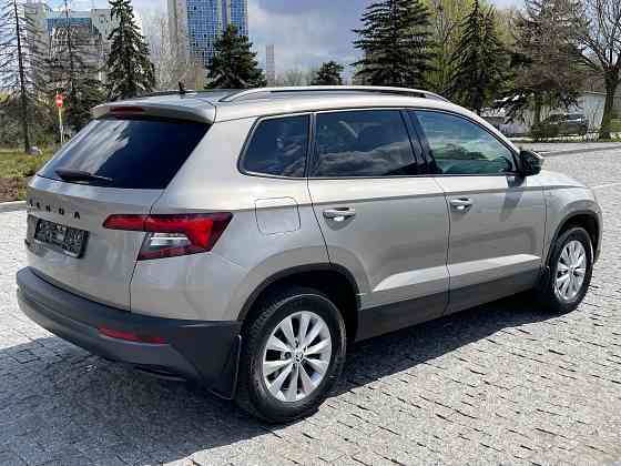 Skoda Karoq 2021 рейсталинг весь в родном окрасе как новый Донецк