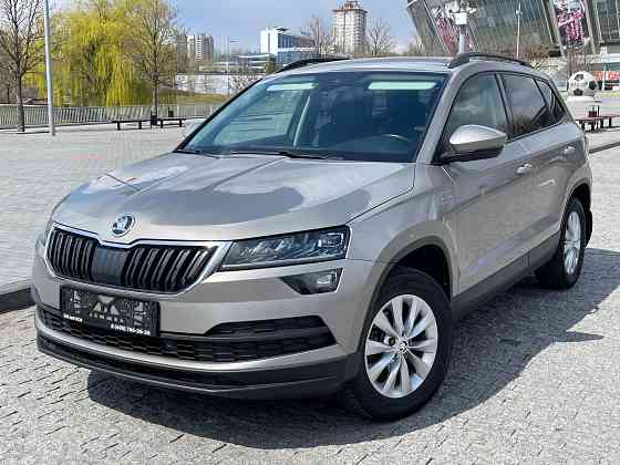 Skoda Karoq 2021 рейсталинг весь в родном окрасе как новый Донецк