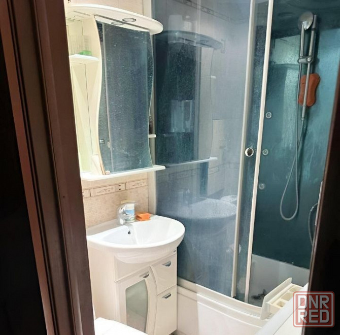 Срочно сдам однокомнатную квартиру в Ленинском райОНЕ цирк Донецк - изображение 4