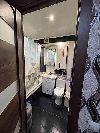 Сдается  отличная крупногабаритная ( 42 м2)  1 ком в Киевском районе Донецк