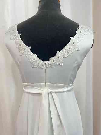 Продам свадебное платье новое Макеевка