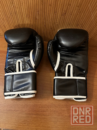 Боксёрские перчатки EVERLAST Донецк - изображение 2