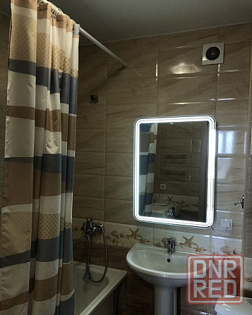 Сдаю однокомнатную квартиру в Ворошиловском районе, улица 50-летия ссср Донецк - изображение 6