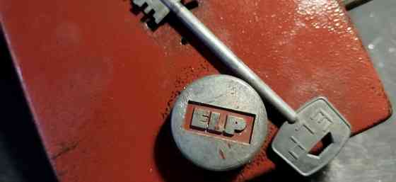 Замок ELF б.у. 1ключ Донецк