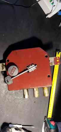 Замок ELF б.у. 1ключ Донецк