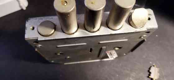 Замок для входной двери Донецк