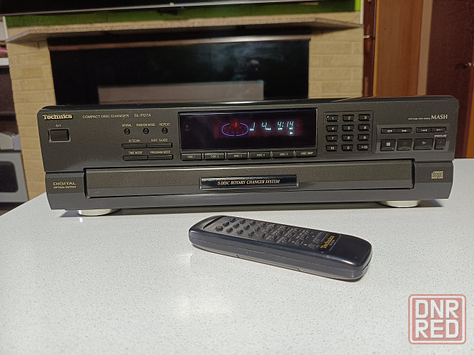 CD чейнжер Technics SL-PD7A Донецк - изображение 3