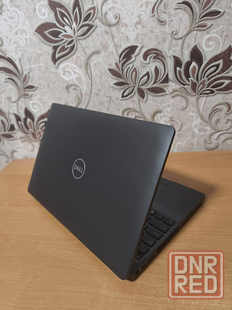 Ноутбук Dell Latitude 5500 память 16/512 ssd m2 Донецк - изображение 4