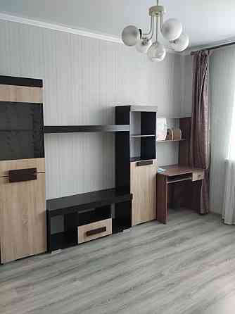 Сдаётся двухкомнатная квартира в г. Донецке по адресу: б-р Школьный Донецк