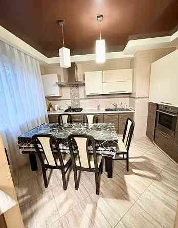 Сдам отличную 3-комнатную квартиру Буденовский район (ориентир Майский рынок), г. Донецк Донецк