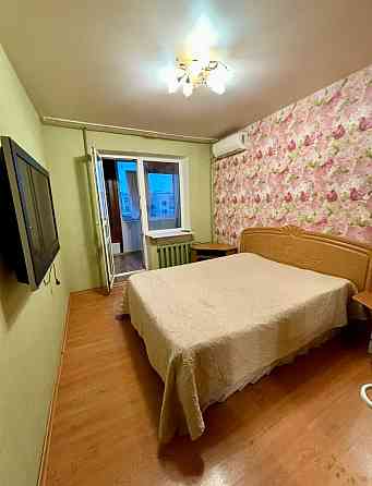 Сдам отличную 3-комнатную квартиру Буденовский район (ориентир Майский рынок), г. Донецк Донецк