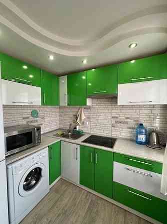 Сдается большая 2-комнатная квартира, на длительный срок, в Ворошиловском районе, площадь Ленина Донецк