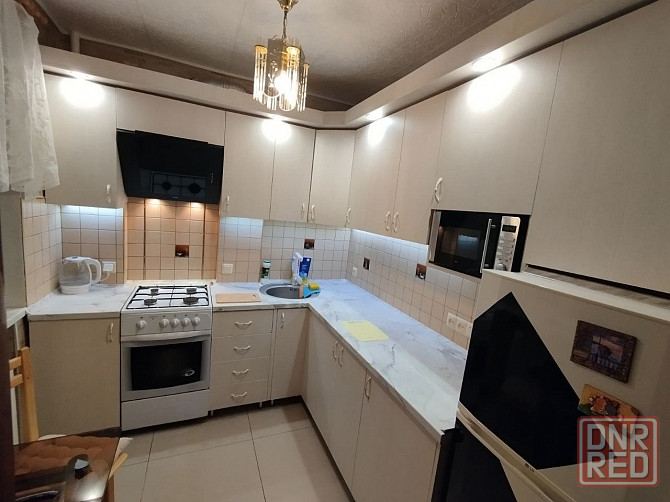 Сдается светлая 1- комнатная квартира, с хорошим ремонтом, на длительный срок, Калининский район Донецк - изображение 2