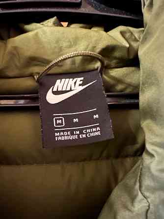 Пуховик NIKE Донецк