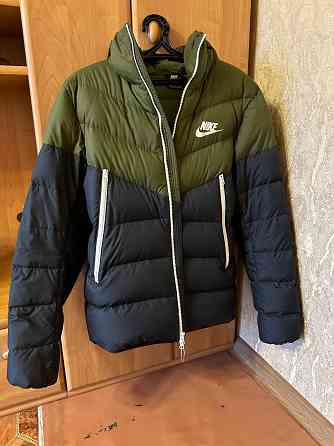 Пуховик NIKE Донецк