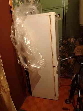 Продам холодильник Индезит б/у Донецк