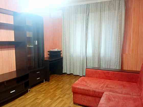 Продаётся 2 к.кв. м-н Азотный. Донецк