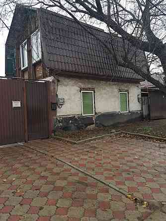 продам жилое помещение . можно жить или использовать как офис. Донецк