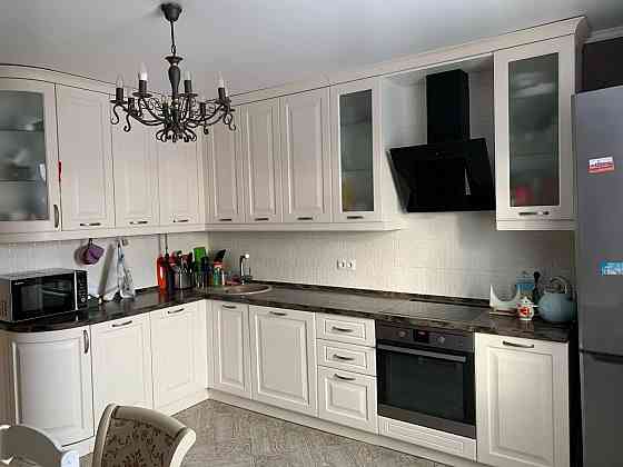 Сдается трехкомнатная квартира. Киевский район, ориентир Донецк Сити! Донецк