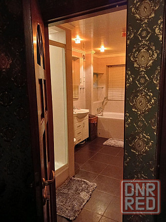 Продам 4-х комнатную квартиру в Ворошиловском районе Донецк - изображение 1