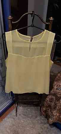 Продам женскую блузу с коротким рукавом Донецк