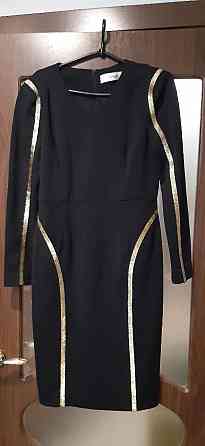 Продам стильное класическое платье Донецк