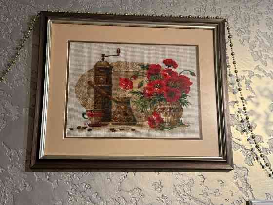 Продам картины вышивки,антибликовое стекло Донецк