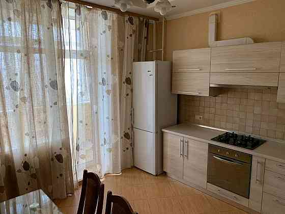 Сдам отличную 1-комнатную квартиру Куйбышевский район (ориентир Топаз) Донецк