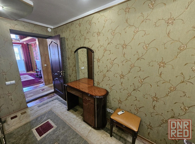 2-комн Люкс Шахтерск - изображение 3