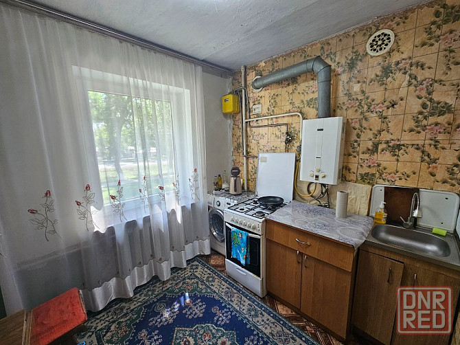 2-комн кв. в центре Шахтёрска Шахтерск - изображение 1