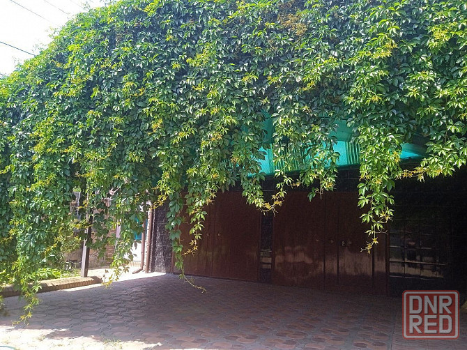 2-х этажный дом возле жд вокзала Донецк - изображение 3