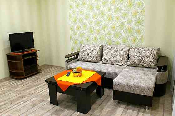 Сдам студию в пролетарском районе на 2-ом этаже. Донецк