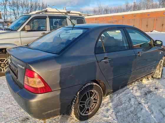 Тойота корола Зугрэс