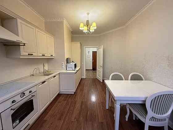 Однокомнатная в жк Диске на Маяковского Донецк