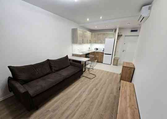 Сдам квартиру в центре Донецка Донецк