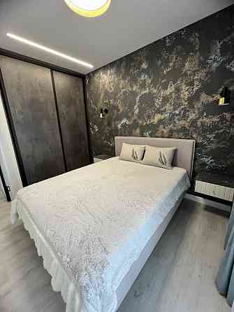 Сдаётся на длительный срок, просторная светлая, невероятно уютная однушка Донецк